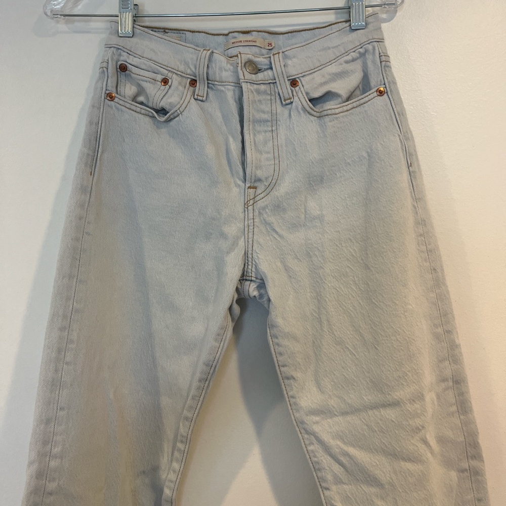 Levi’s wedgie straight very light wash blue jeans. Mid rise
